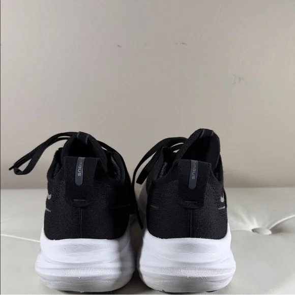 Asics Black and White Running Sneakers - Picture 4 of 8